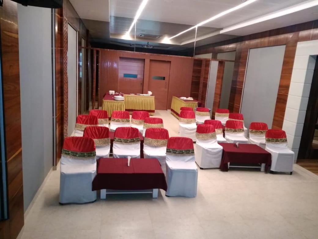 Hotel City Park, Solapur Luaran gambar