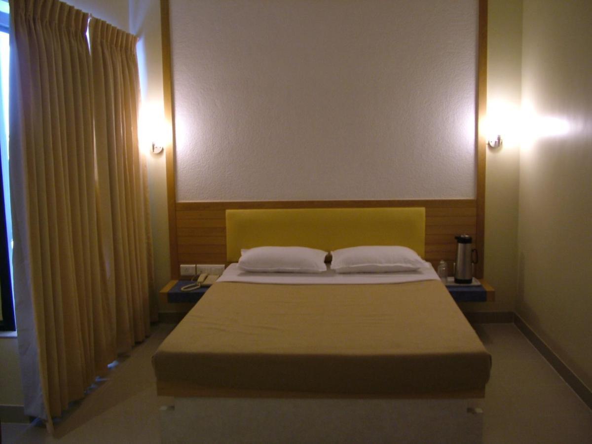 Hotel City Park, Solapur Luaran gambar